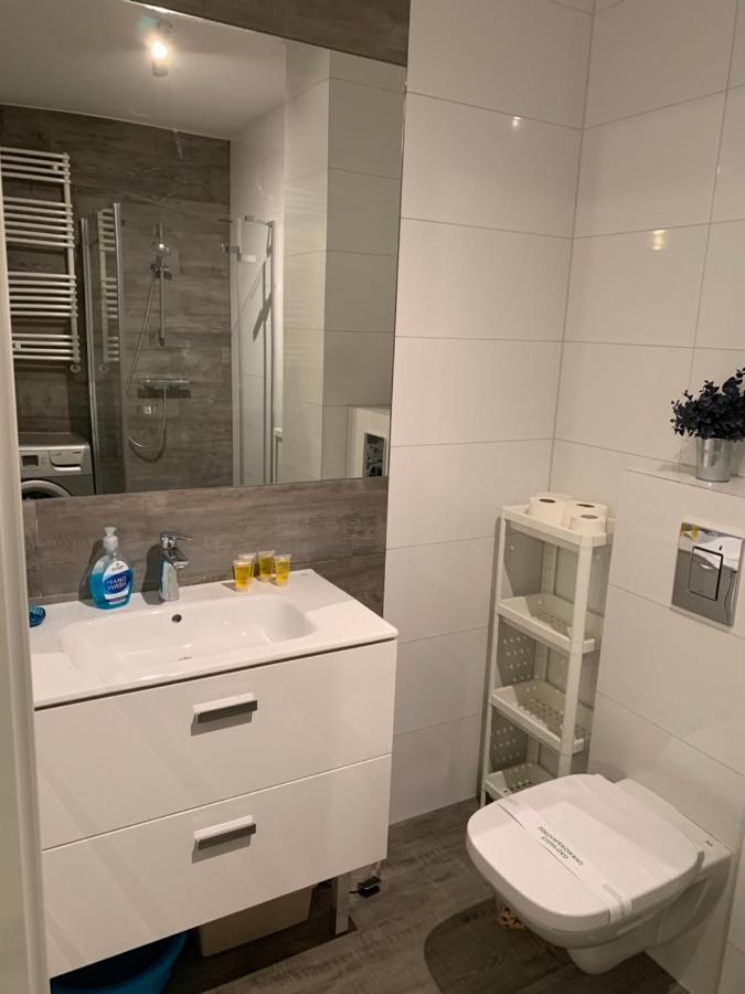 Apartament Admiralski Kolobrzeg Exterior photo
